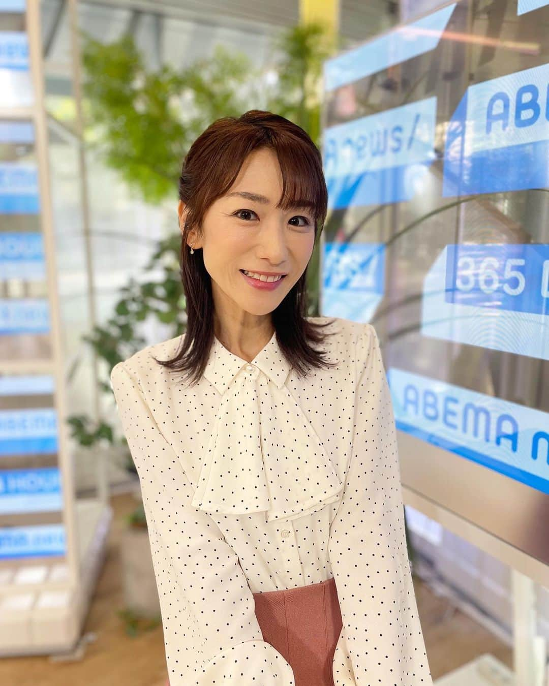 堂真理子さんのインスタグラム写真 - (堂真理子Instagram)「今朝もアベモニをご覧下さった皆さま、ありがとうございます😊 今週は早起き生活が多かったですが、無事に終えられてホッとしています✨ 今日は娘と一緒に料理しようと思います🍳  明日は「ワイド！スクランブル」、よろしくお願いします‼️    #アベモニ  #ありがとうございます  #明日 は  #ワイド  #よろしくお願いします  #堂真理子 #テレビ朝日 #アナウンサー」10月26日 16時22分 - mariko_do