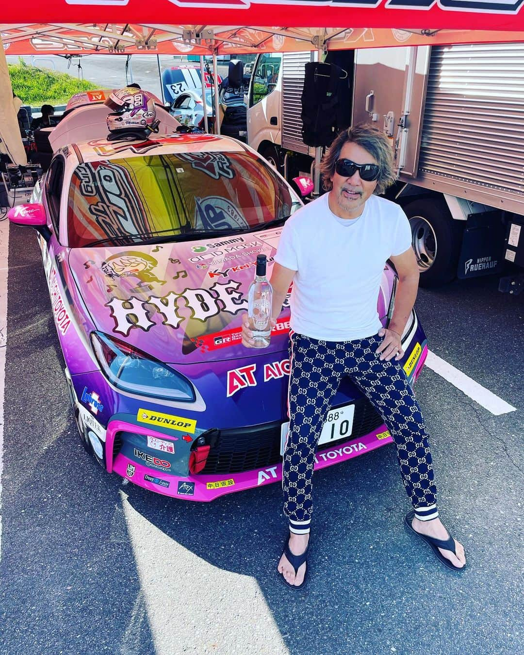 黒岩唯一さんのインスタグラム写真 - (黒岩唯一Instagram)「今週末の土日、鈴鹿サーキットで、GR86/BRZワンメイクレースです。 土曜日予選9時から予選 日曜日決勝10時10分から決勝8周です。 地元鈴鹿。自己ベストできる様に、魂込めて挑みます！！ 応援よろしくお願い致します。  @hydeofficial  @toyota_gazoo_racing  @at_aichitoyota  @kone_racing  @araihelmet.ltd  #フロンティアの介護  @atex_technosmilegroup  @sanwaservice_group  #池戸製作所  #中日仮設  @luminox_japan  @bride_japan  #小倉クラッチ  @dunlop_motorsport  #advics」10月26日 17時05分 - tadakazukuroiwa