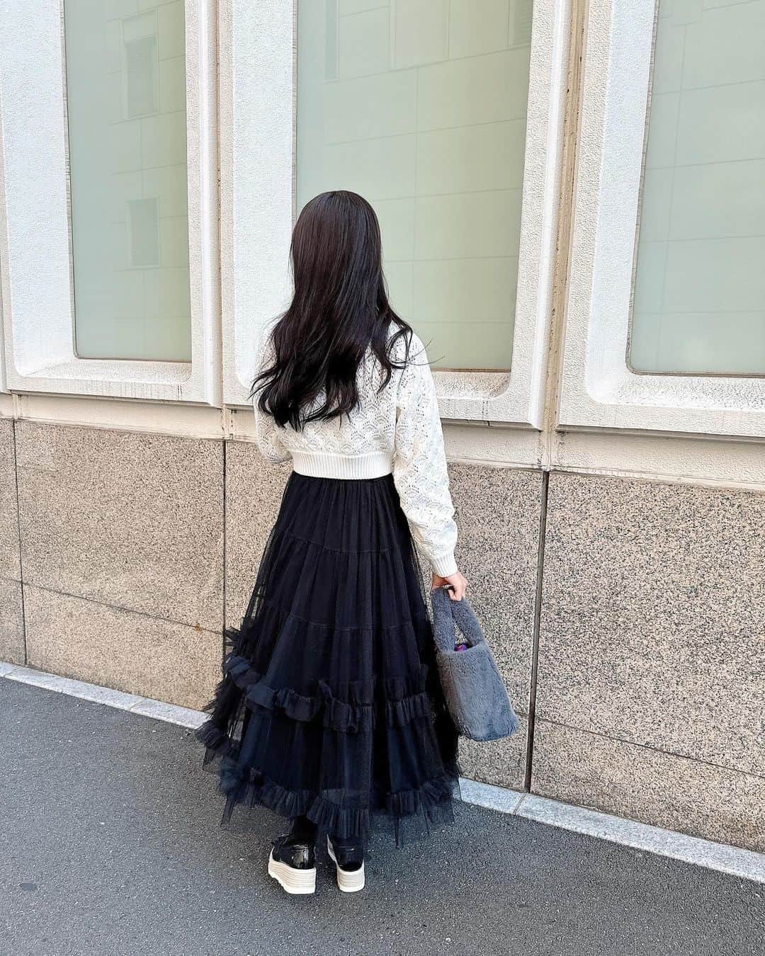 飯野雅さんのインスタグラム写真 - (飯野雅Instagram)「ニット着れるの嬉しい🥰」10月26日 17時58分 - biichan_