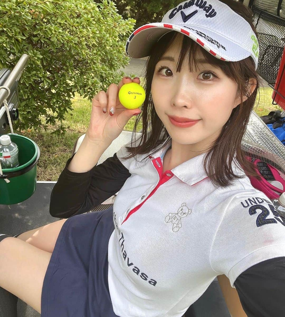 はにゅんさんのインスタグラム写真 - (はにゅんInstagram)「昨日はGOLF TODAY GTバーディーズの練習ラウンドに行ってきました⛳️  普段のレッスンでフォームを改善してもらったので、 思っていたよりミスは無かったけれど、、 沢山走り回った〜〜〜😂  ラフやバンカーはコースに出ないとなかなか出来ないので とても勉強になりました🏌️‍♀️  来週からまた練習頑張ります！  @golftoday_japan  @golftoday_birdies   #golftoday  #GTバーディーズ #ゴルフトゥデイ #鎌倉パブリックゴルフ場 #ゴルフコーデ #ゴルフ女子 #ゴルフ初心者」10月26日 17時58分 - hanyu_nanoka_