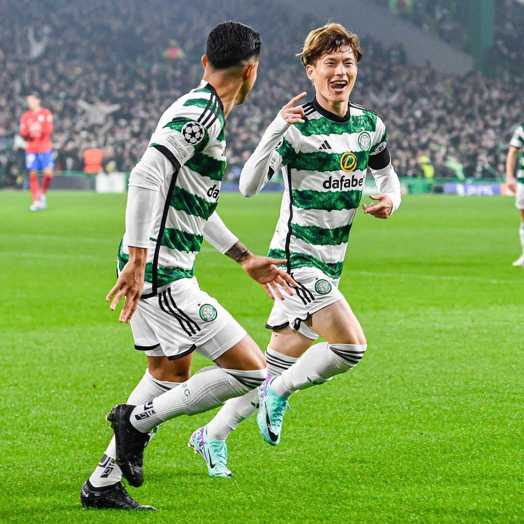 古橋亨梧のインスタグラム：「Those @championsleague nights ✨  Thanks for your support, Celts - we will keep on fighting!」