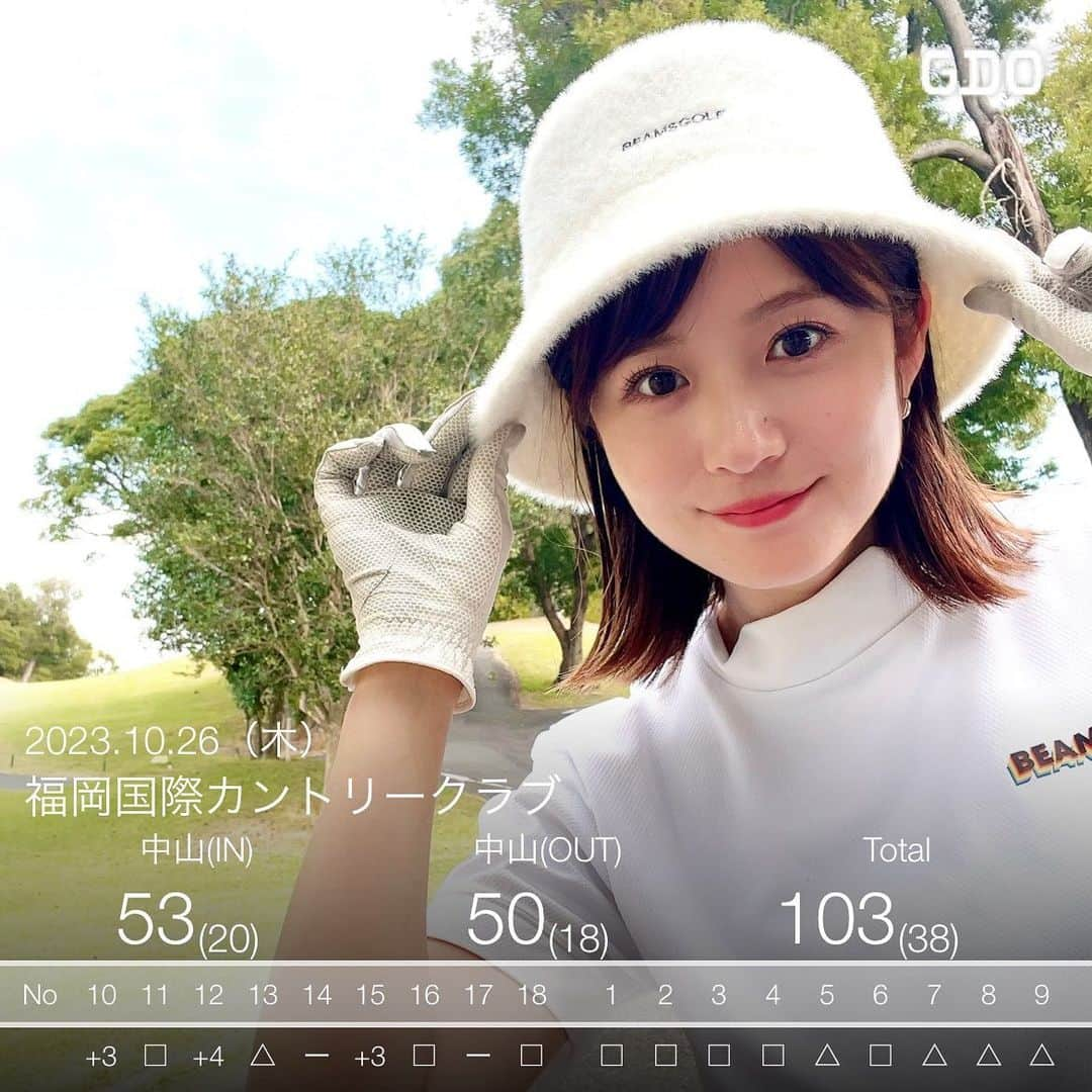 AKIさんのインスタグラム写真 - (AKIInstagram)「. . いいぞ！いいぞ！！ 感覚が戻ってきた！安定してきた！！ . ここからラウンド続くから 100切りいっちゃおぉおおー！！ . モケモケハットかわゆ！お気に入り♡ . . . #ゴルフ#ゴルフ女子 #福岡#福岡国際カントリークラブ #朝は霜が降りてました #つゆですんごい転がる#笑 #乾いてからはこっちのもん #楽しいゴルフでした #仲良く砂遊び #ビームスゴルフ#beamsgolf」10月26日 18時06分 - aki_dosu