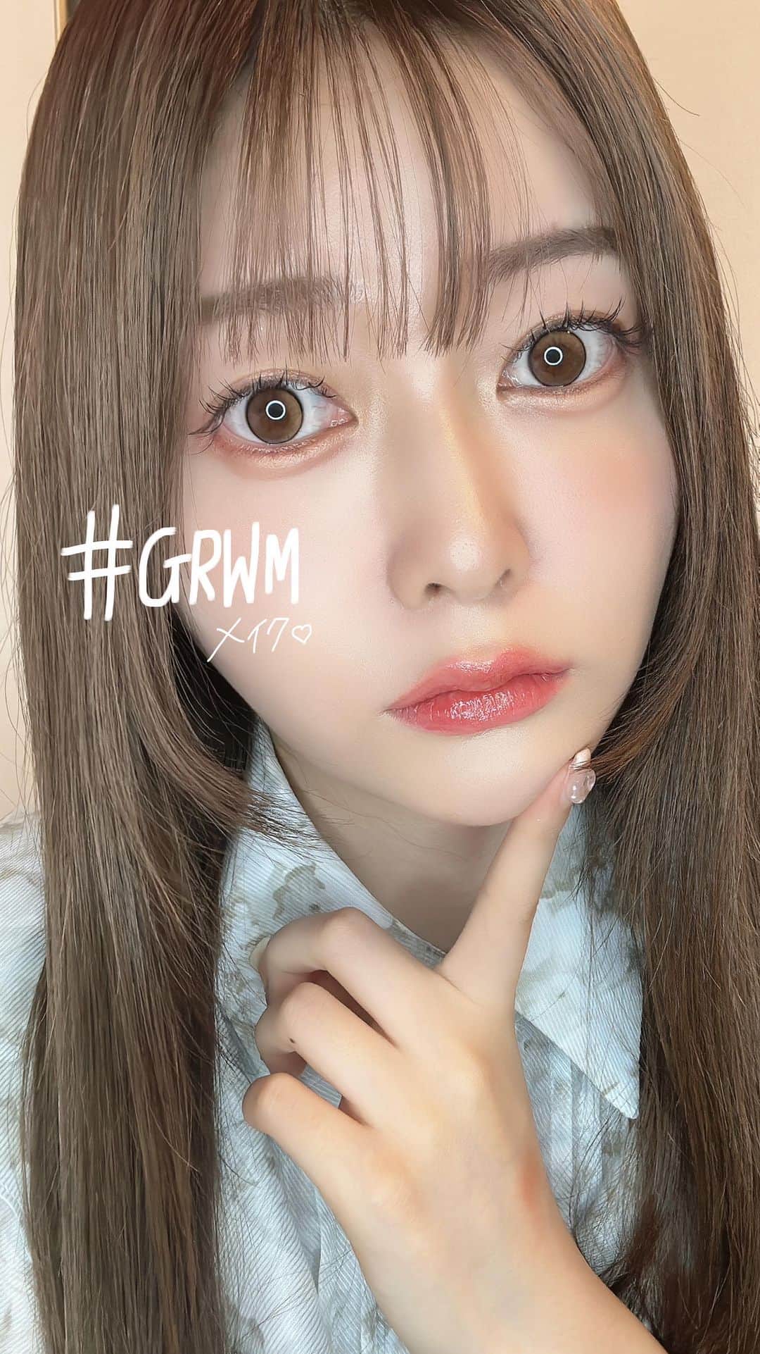 長岡真由（まゆちむ）のインスタグラム：「最近購入したものでmake💄 おめかししてお出かけする前の準備動画デス🫶🏻  #メイク動画 #メイク #grwm #riendabeauty #rienda #オージュア」