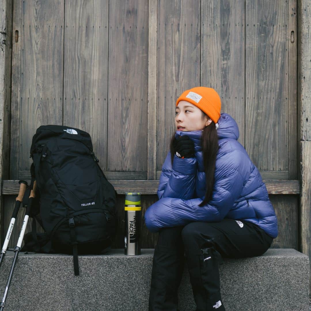 THE NORTH FACE JAPANさんのインスタグラム写真 - (THE NORTH FACE JAPANInstagram)「【MOUNTAINEERS' WEARING】Winter Collection ~安全に登山を楽しむためにも大切な”ウェアリング”~  山の天気は変わりやすい、そんな環境の変化から身を守るために大切なことの1つが“ウェアリング”。 11月ごろから雪の便りも聞こえ始め、本格的な冬山シーズンを迎える。低温に降雪、厳冬の厳しい環境で安全に登山をするためにもアイテム選びだけでなく、場所や季節、登山の内容に合わせた装備と着こなし方がとても大切。 そんなこれから迎える冬山シーズンにおすすめな”ウェアリング”を紹介。  #ザノースフェイス #ノースフェイス #thenorthface #neverstopexploring #outdoor #アウトドア #mountain #登山 #trekking #mountaineering #snow #雪山」10月26日 18時01分 - thenorthfacejp