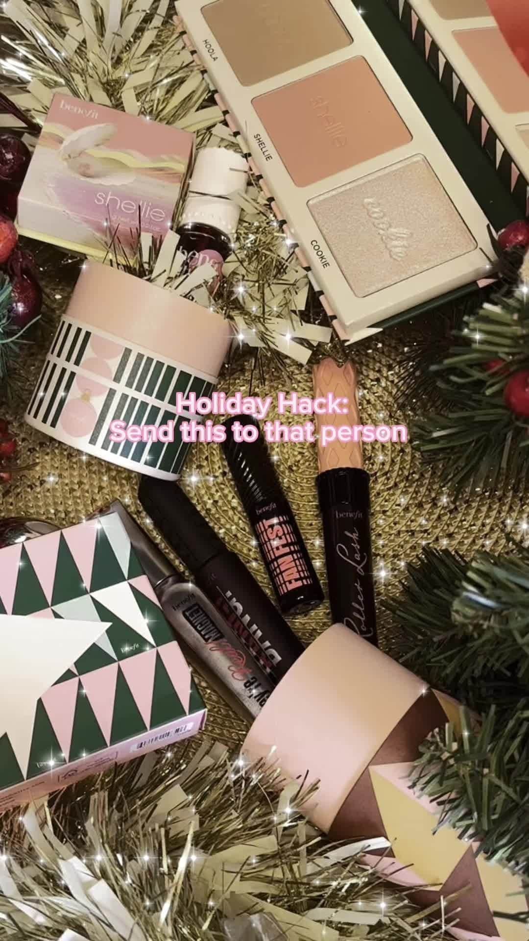 Benefit Cosmetics UKのインスタグラム：「Dropping subtle hints? We got your back Benefam 😘」