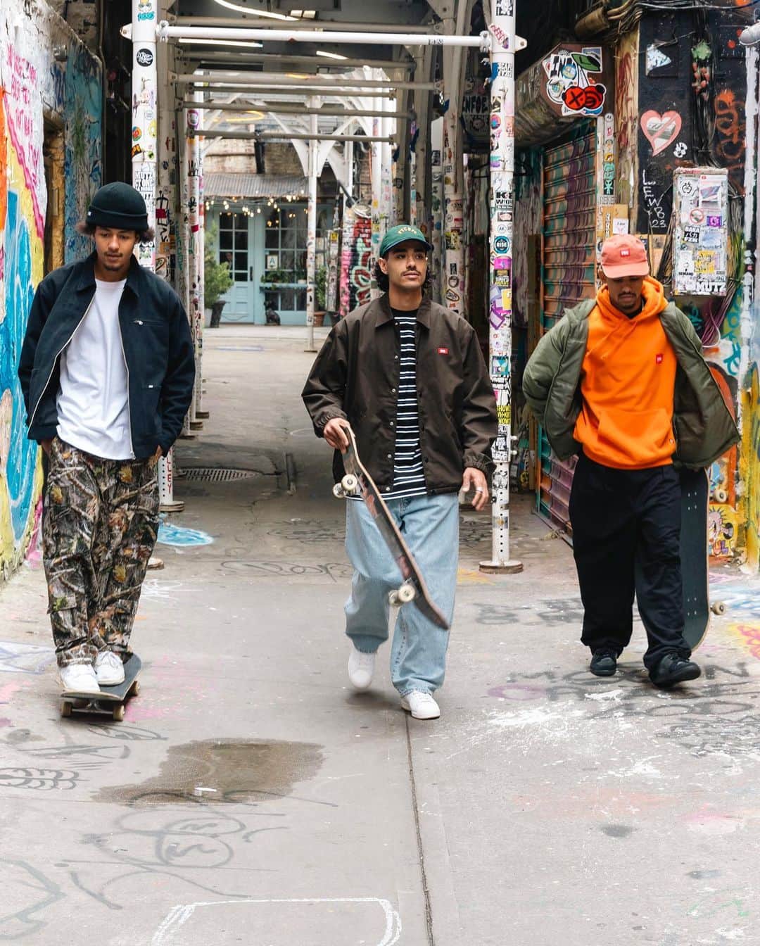 エフティーシーのインスタグラム：「FTC Autumn Jackets & Sweatshirts Available Online 🌆 Photos by @ando_______________ #ftc #ftcskateboarding #forthecity #ftcsanfrancisco #ftcjp #ftctokyo #ftcnagoya #ftcosaka #ftcnewyork #ftcautumnwinter23」