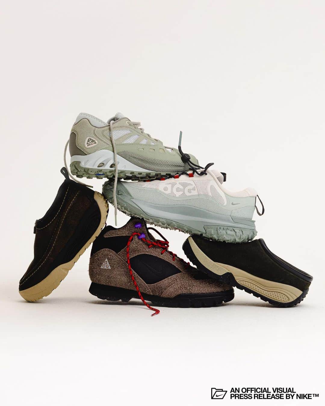 Nike Sportswearさんのインスタグラム写真 - (Nike SportswearInstagram)「ICYM the first ever SNKRS Showcase.👀  Swipe to see some of the the heat and hit the SNKRS app to checkout some of next year’s top releases.  Which pair are you hype for?」10月27日 4時47分 - nikesportswear
