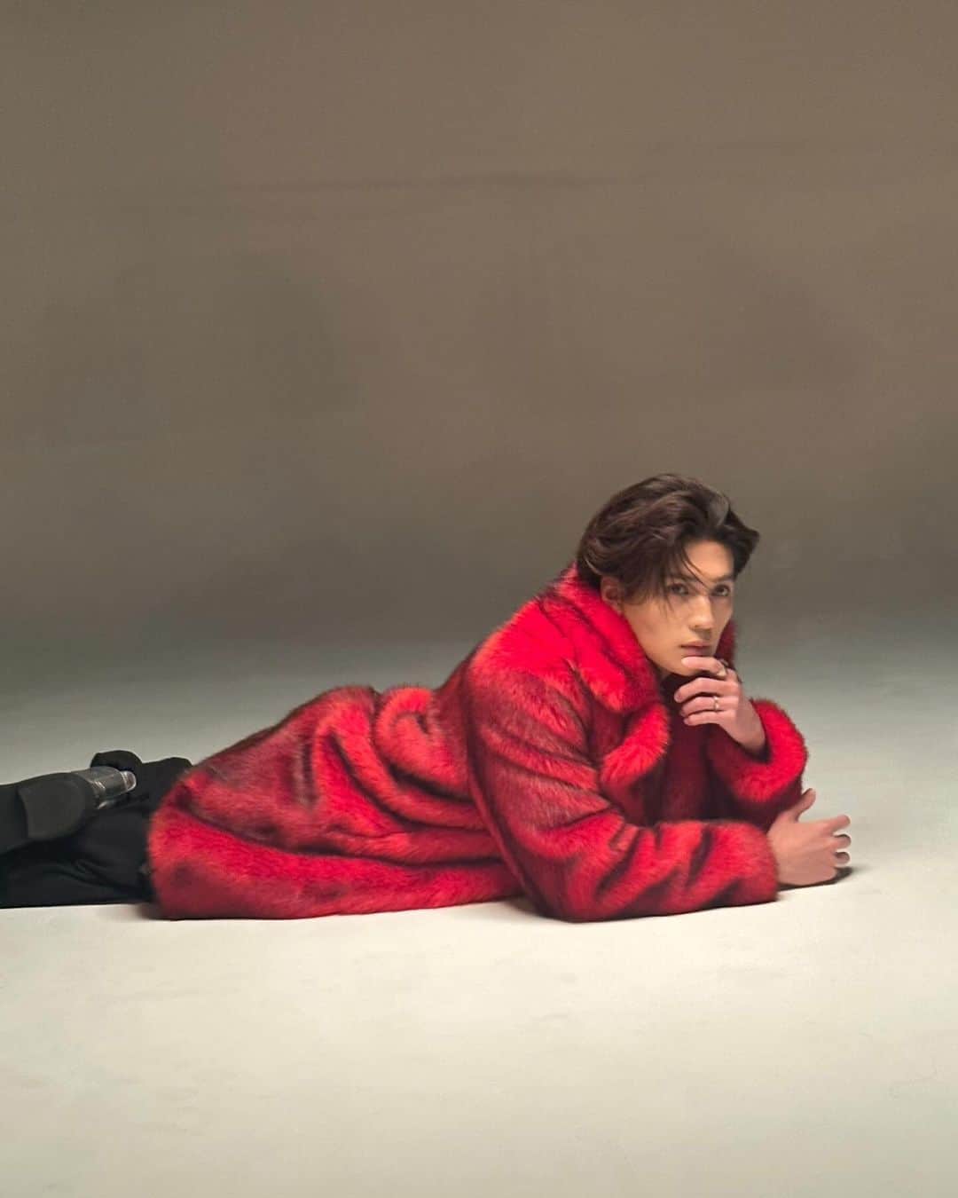 のインスタグラム：「・ GIANNA 10.30 release off shot ❤️‍🔥  @gianna_magazine   #どの八木が好き⁇」