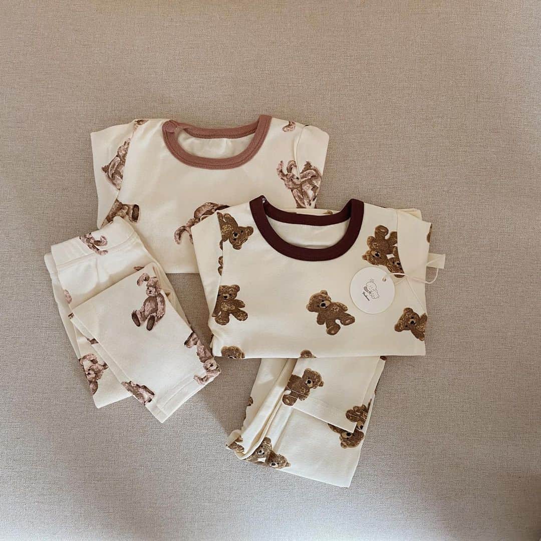 yuinaのインスタグラム：「可愛いパジャマ届いてｳﾊｳﾊ🥹 #赤ちゃんパジャマ #ベビー服 #instababies」