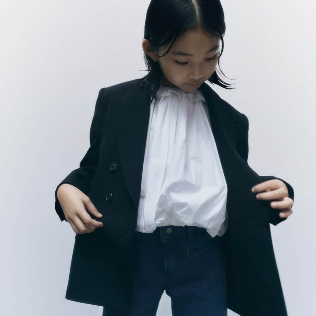 bonpointさんのインスタグラム写真 - (bonpointInstagram)「BONPOINT X @KHAITE_NY: Most wanted limited collection is now available. ​ Discover the twelve delicate unique pieces for newborns, babies, and children ranging from 3 months to 10 years old. ​  📷 @HannaTveite​  #Bonpoint #KHAITE #BONPOINTxKHAITE」10月26日 21時01分 - bonpoint