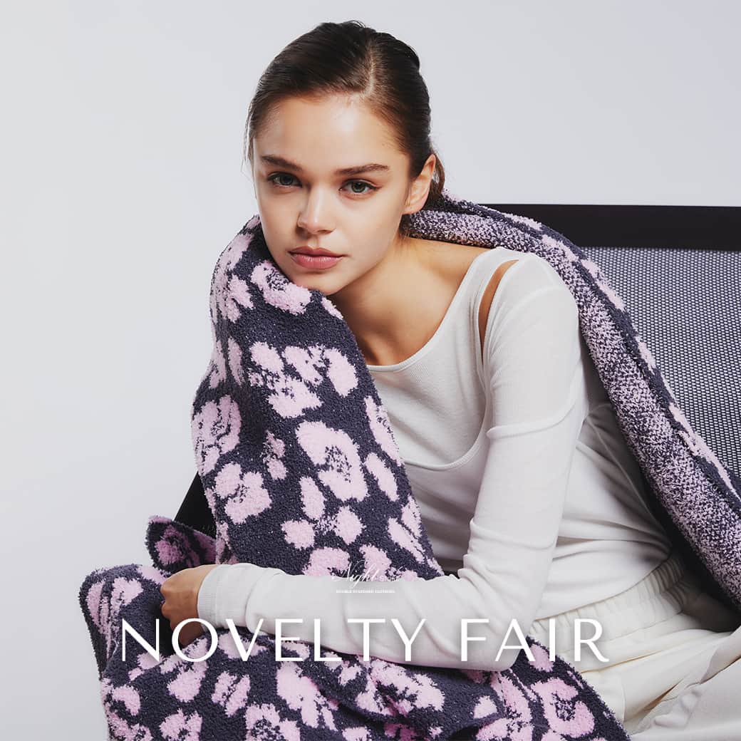Double Standard Clothingのインスタグラム：「. NOVERTY FAIR 10.26(Thu) - 10.30(Mon)  Night STOREにて税込55,000円以上ご購入のお客様先着でダブスタオリジナルボアブランケットをプレゼント。 ※無くなり次第終了とさせていただきます。  詳しくはプロフィールのリンクからチェック。  全国のDOUBLE STANDARD CLOTHING/Sov.店舗でもフェアを開催いたします。 日程につきましては各店舗へお問い合わせください。  -—————————————————— #doublestandardclothing #tokyo #DSC #sov #dscessential #nightstore #2023aw #fashion #ootd」