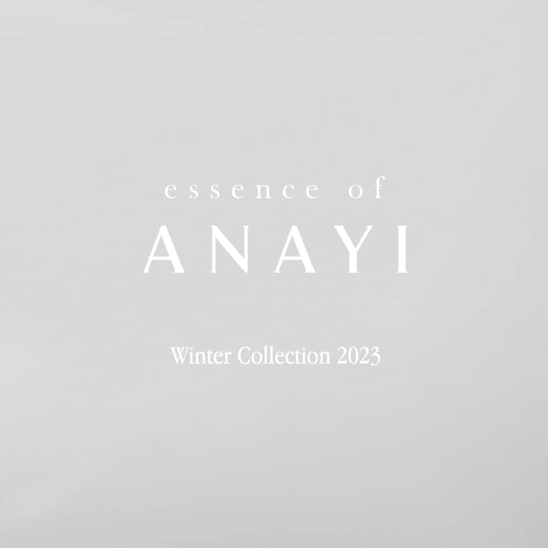 ANAYIのインスタグラム：「essence of ANAYI Winter Collection 2023  11月2日（木）に、OFFICIAL ONLINE STOREにて特集ページが公開。 11月3日（金）より、一部店舗限定で販売スタート。  「dualité」  シンプルモダンスタイルの中にセンシュアルさをプラス。 繊細なディテールが施されたオールインワンやキャミソールドレス。 ゆとりのあるボリューム感を纏うことで女性らしさが際立つエレガントなコートが揃います。  《展開店舗》  ANAYI LA PLACE 横浜高島屋 日本橋高島屋 博多阪急 大阪高島屋  ANAYI 新宿伊勢丹  essence of ANAYI 池袋西武 銀座松屋 梅田阪急 京都高島屋  essence of ANAYI TOKYO 東京ミッドタウン  店頭にてぜひお試しください。  #ANAYI #アナイ」