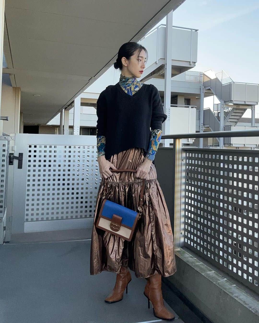のインスタグラム：「ここ最近の私服です📎」