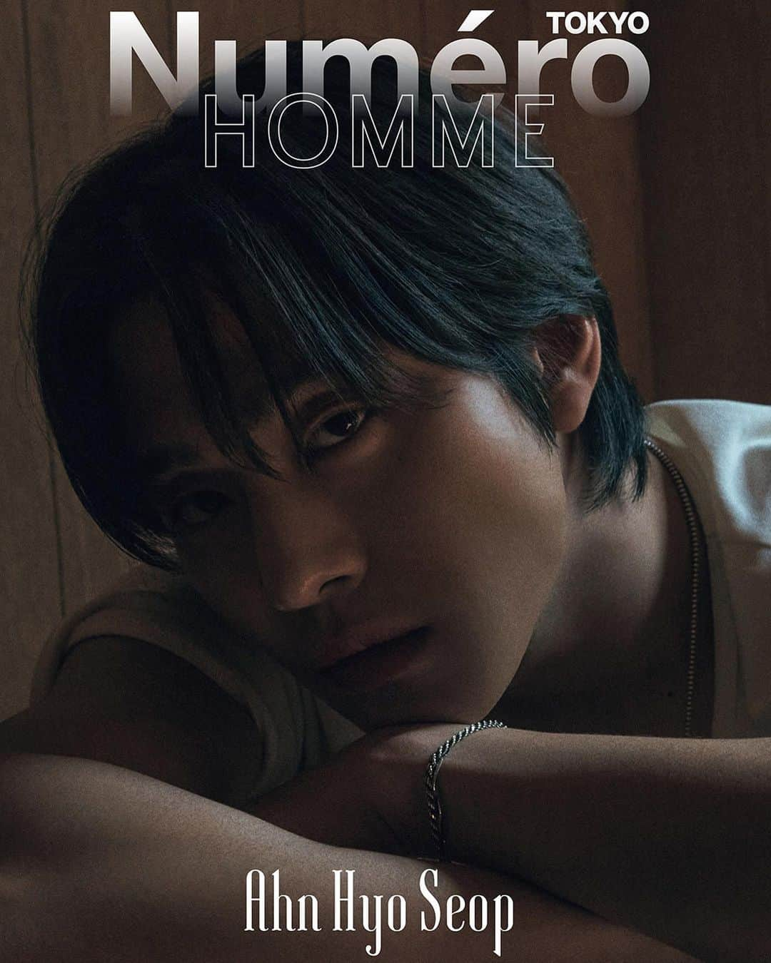 Numero TOKYOさんのインスタグラム写真 - (Numero TOKYOInstagram)「・ Numéro TOKYO DECEMBER 2023 No.172 Ahn Hyo Seop SPECIAL  10月27日（金）発売！  『ヌメロ・トウキョウ』12月号特装版（増刊）カバー＆別冊付録に俳優 アン・ヒョソプが初登場！特装版のみで手に入れることのできる別冊付録「closer to you：素顔のアン・ヒョソプ」ではファッションシュートから全32問のQ&Aインタビューまで、世界が注目する俳優のまだ見ぬ素顔を16ページにわたり大特集！  Model：Ahn Hyo Seop Photo：Hong Jang Hyun Styling：Kim Ye Jin Hair：Lee Hyun Woo Makeup：An Sung Hee Executive Producer：Lee Kyung Kim at BL Creative House Cover Design：Takeshi Hamada Edit：Hisako Yamazaki  #numerotokyo #numerotokyo172 #AhnHyoSeop #magazine #mode #fashion #art #culture #beauty #lifestyle #people #photo #tokyo #deeperanddeeper #アンヒョソプ」10月26日 21時00分 - numerotokyo