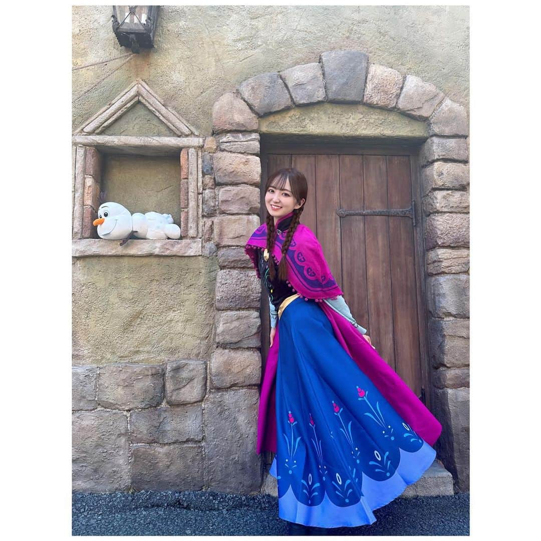 日比野芽奈さんのインスタグラム写真 - (日比野芽奈Instagram)「☃️‪ꔛ‬ . . . 東京ディズニーシー 新テーマポート 【 #ファンタジースプリングス 】 が6/6にグランドオープン！！🌼 . . . だーーいすきなアナ雪がエリアに 登場...！！！！ . . . ワンス・アポン・ア・タイムで アナ雪がショーで映像初登場した時も 嗚咽するほど泣きまくったけど、 わたし生きれるかな........??? . . . しかも誕生月の6月にオープン💫 楽しみが増しました、、 いくらでも積もう.......( ) . . . #東京ディズニーシー #ディズニーシー #東京ディズニーリゾート #ディズニーリゾート #ディズニーグッズ #ディズニーカチューシャ  #ディズニーコーデ#夢の国 #夢が叶う場所 #dハロ #dハロ2023 #ハロウィン  #ディズニーハロウィン #アナと雪の女王  #アナ #仮装 #dハロ仮装 #tokyodisneysea #tds #tdr  #tokyodisneyresort #disney #disneyland  #disneygoods  #halloween #disneyhalloween #frozen #anna」10月26日 21時04分 - hibino_meina