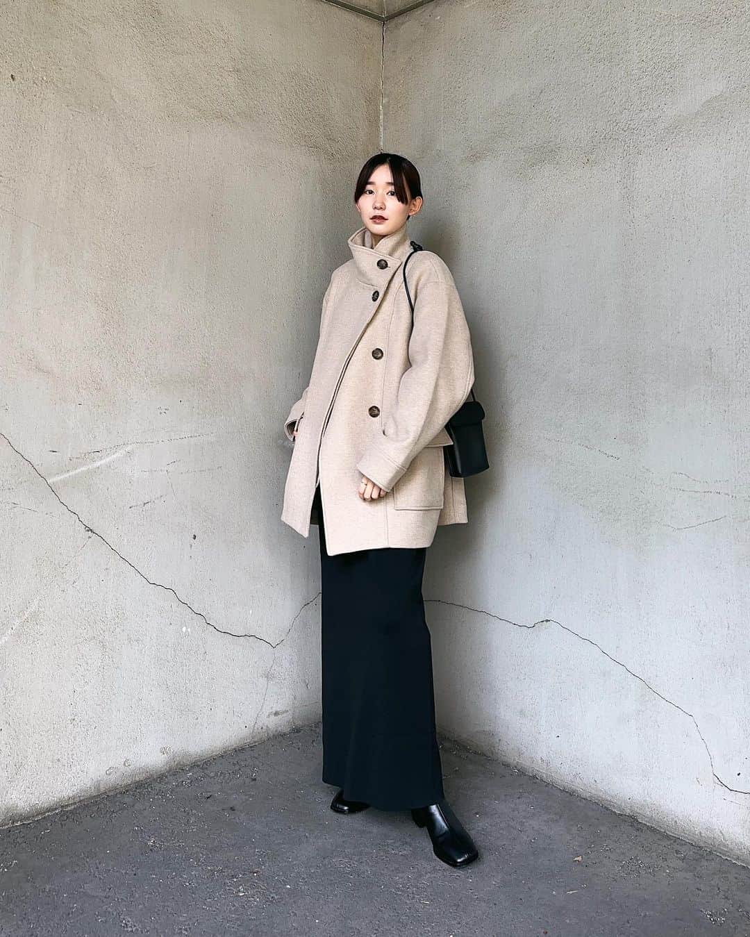 MOUSSY SNAPさんのインスタグラム写真 - (MOUSSY SNAPInstagram)「#MOUSSYSNAP @re_ka622 162cm  ・STAND COLLAR MIDDLE COAT(010GA630-6310) ・M_LONG SLEEVE KNIT DRESS(010GA370-5190) ・CFT SQUARE TOE LONG BOOTS(010GA252-6130) 全国のMOUSSY店舗／SHEL'TTER WEBSTORE／ZOZOTOWNにて発売中。  #MOUSSY #M_MOUSSY」10月26日 21時25分 - moussysnap