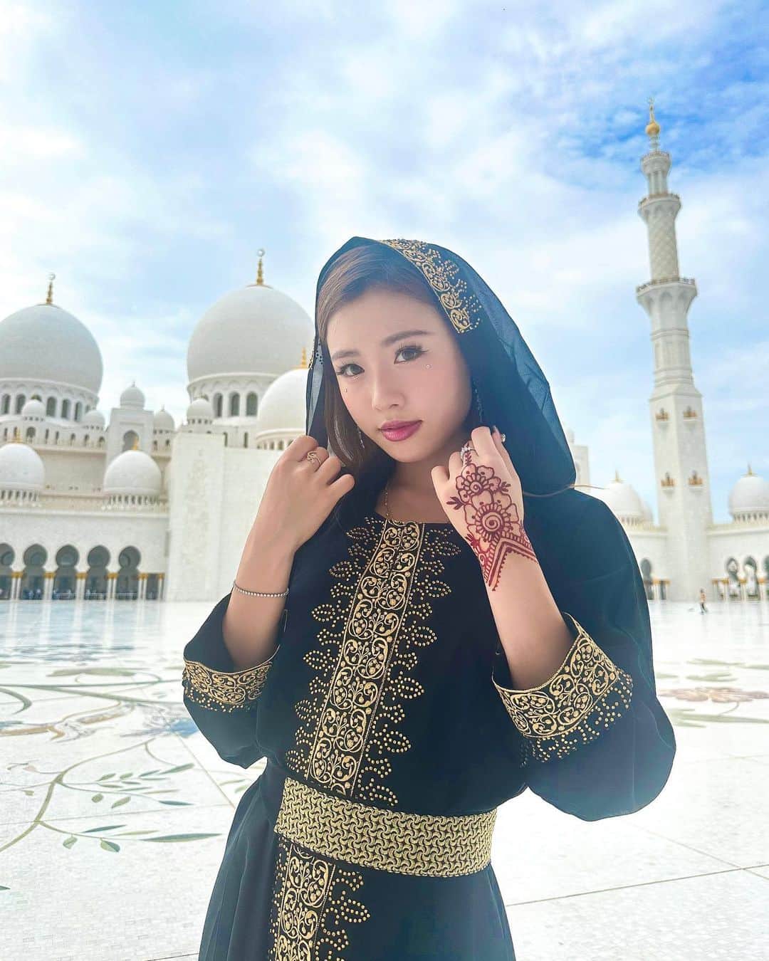 馬曉晴のインスタグラム：「🕌🌙🧕」