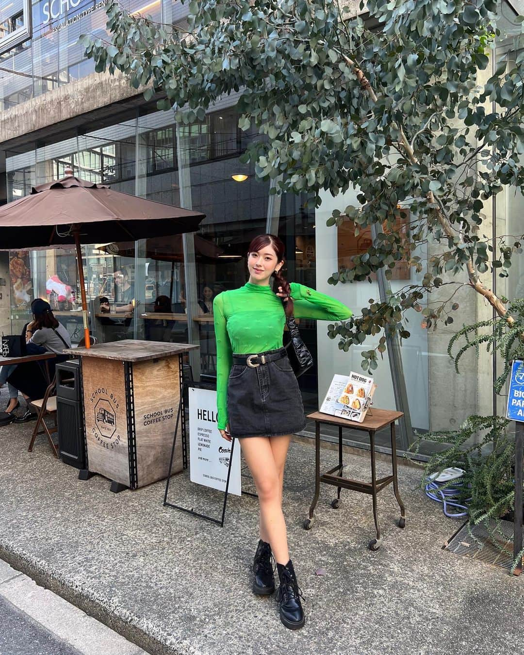 𝗧𝗮𝗸𝗮𝗵𝗮𝗺a 𝗬𝘂𝗶のインスタグラム：「@schoolbus_coffeestop 💚」