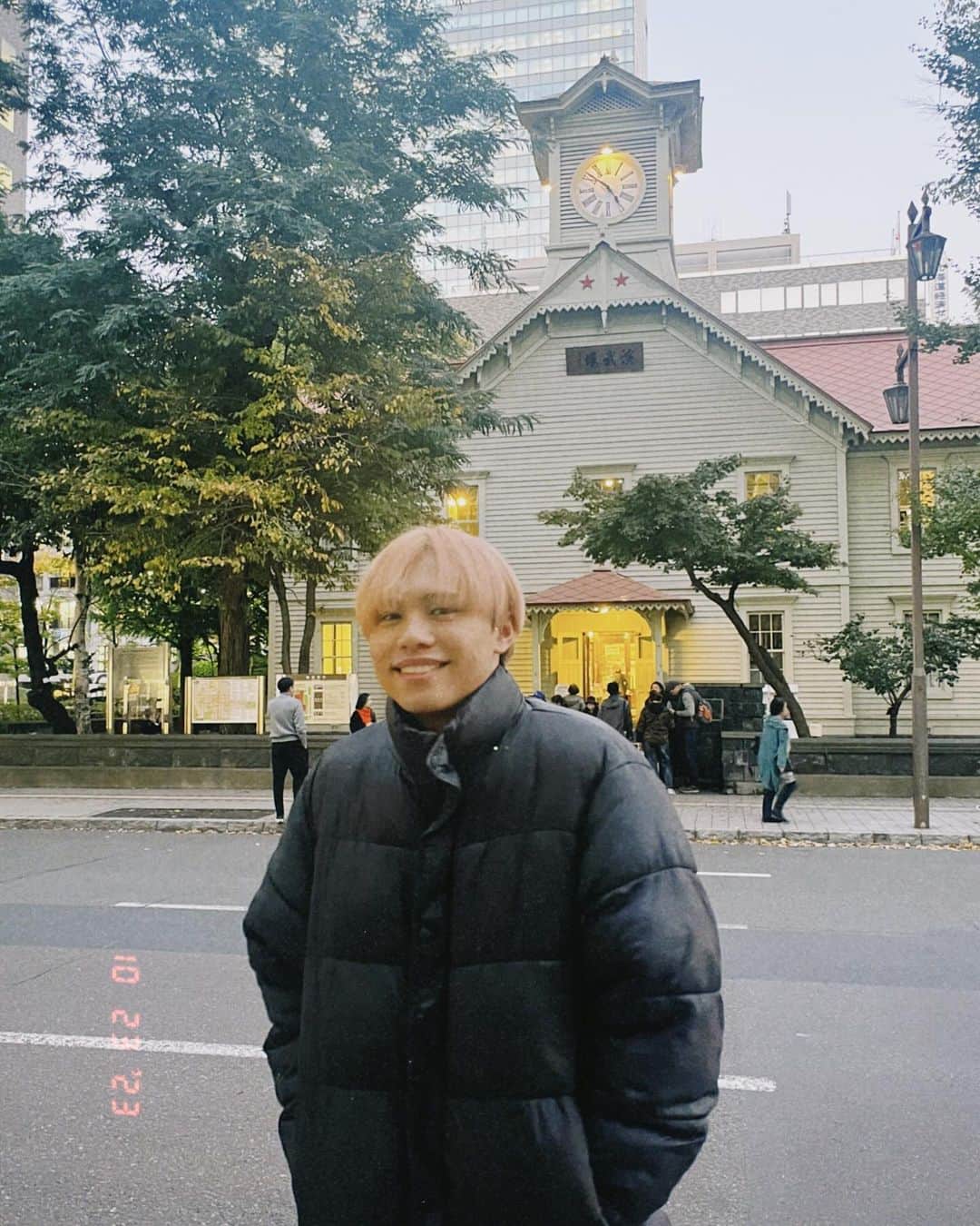 SHOWのインスタグラム：「_  10月なのに札幌寒すぎた〜🥲  #BUDDiiS #SHOW」