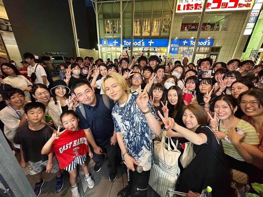 のインスタグラム：「竹中雄大モニタリング初出演 皆様ありがとうございました！！ 有言実行おめでとう👏👏」