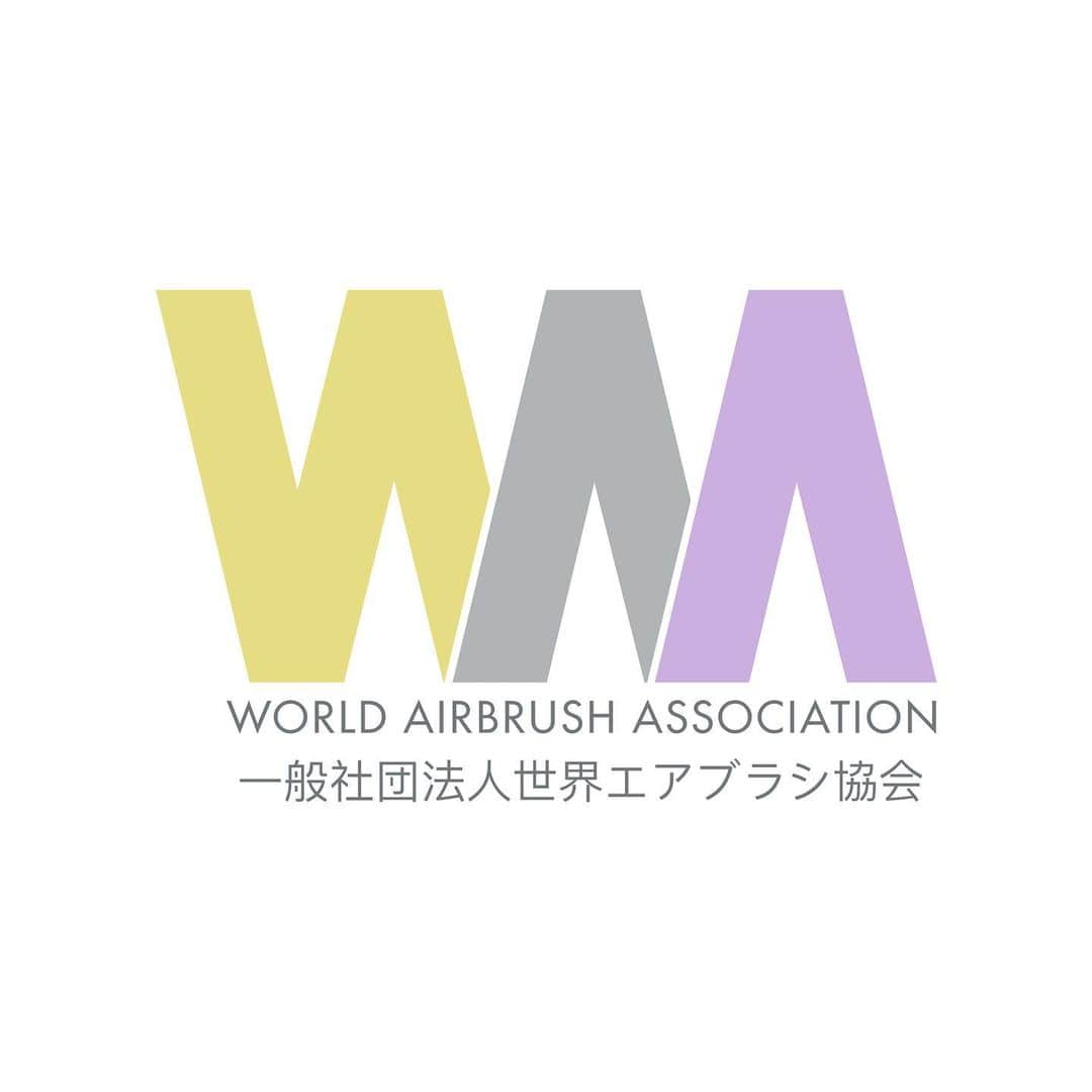 筒井のぞみのインスタグラム：「・ ・ 【エアブラシ検定より　大切なお知らせ】  2023年11月1日（水）より、私たち一般社団法人日本エアブラシ協会は、一般社団法人世界エアブラシ協会へと名称変更をさせていただく運びとなりました。  協会を立ち上げたばかりの名称変更により、エアブラシ検定に関わって下さっている皆様にはお手数をおかけしてしまいますことを、まずは心よりお詫び申し上げます。  今回の名称変更の経緯をご説明させていただきます。  当協会設立当初、同一名称の団体が存在するか否かの調査を実施した上で登記手続きを進めておりましたが、 この度、同一名称の協会より当協会へ名称変更の申し出があったため、顧問弁護士を通じ速やかに名称変更手続きをする主旨の文書を回答、また速やかに名称変更の手続きに進み、最短で登記が完了する2023年11月1日（水）より一般社団法人世界エアブラシ協会へと名称を変更させていただく運びとなりました。  一般社団法人世界エアブラシ協会へ名称変更を進めるにあたり、すでに同一名称の法人が存在することが判明しましたが、双方合意の元で2023年11月中に既存の前法人の解散・解散手続き中の名称使用許可及び登記許可について、2023年10月16日に覚書にて締結致しました。  今後も当協会は、いかなる際にも皆様に向け明確な状況説明を行い、迅速な対応を徹底してまいります。  この一連の対応に関しましては、全て一般社団法人世界エアブラシ協会顧問弁護士を通じ法的に不備がないかを慎重に精査しながら手続きを行なっております。  現在は、全てのSNS（ホームページ/インスタグラム関連）の名称変更を完了しております。  今後は一般社団法人世界エアブラシ協会として、発足当初から最大の目標として掲げていた全世界でのエアブラシの普及発展を進めてまいります。  一般社団法人世界エアブラシ協会　 代表理事　大塚翔太　　　 理事　筒井のぞみ」