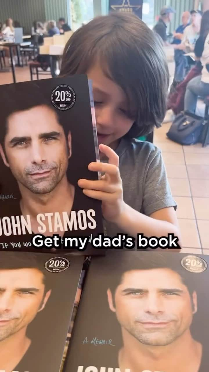 ジョン・ステイモスのインスタグラム：「Billy and I want to make sure it’s easy for you to find his dad’s memoir at our local @barnesandnoble !! Pick up your copy of If You Would Have Told Me at your local bookstore and check out the @audible version too!  We’re so proud of @johnstamos ❤️」