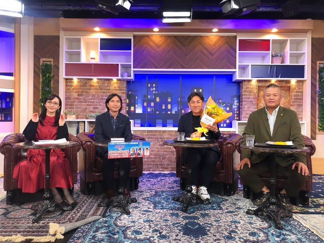 金村義明のインスタグラム：「#バライロダンデイー 木曜日隔週レギュラー 前園真聖&金村義明 自宅戻って今夜の食事 具沢山豚汁」