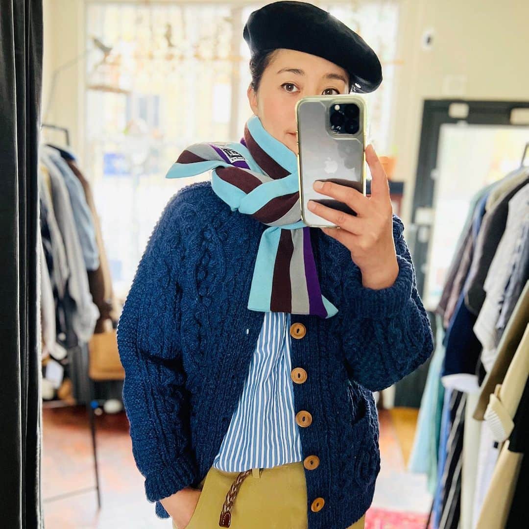 コレニモのインスタグラム：「Our Aran knit are all beautifully made by hand.🥰💞」
