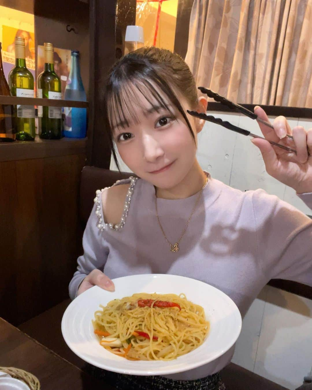 小日向ななせさんのインスタグラム写真 - (小日向ななせInstagram)「美味しいご飯食べてる時がいっちばん幸せなのだｮ...🥰 店員さんがファイヤーしてくれた😙  #japanesegirl #japanesemodel #gravure #gravureidol #グラビア #グラビアアイドル #idol #ビジョビ #偶像 #我的 #自拍 #粉我 #性感的 #正妹 #bikinimodel #bikinigirl #asiangirls #asianbeauty #巨乳 #水着 #ビキニ PR @monte.nishi #MonteMeat新宿店 #MonteMeat #新宿グルメ #新宿居酒屋 #新宿ディナー #新宿バル #新宿肉寿司」10月26日 23時01分 - kohinata_nanase