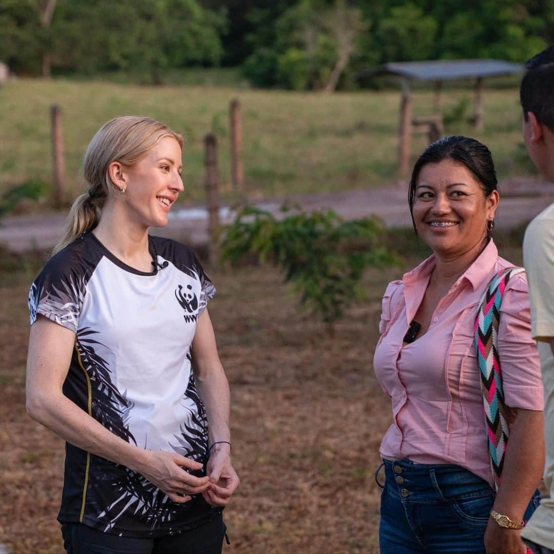 エリー・ゴールディングさんのインスタグラム写真 - (エリー・ゴールディングInstagram)「A few weeks ago I visited the Amazon rainforest in Colombia with @wwf_uk to experience firsthand why forests are so crucial for nature, for people and for climate. And it was more beautiful than I ever could have imagined.    But every day incredible forests like the Amazon, and the species that rely on them, are under threat. Like the jaguar – whose corridors we followed through the rainforest. And the river dolphins who played beside my boat on the laguna.    Just a few days after my trip, at least 125 river dolphins died in the Brazilian Amazon because of a devasting drought that is developing across the region. Forests habitats, nature and people are experiencing the catastrophic effects of climate change RIGHT NOW.    On my journey, I had the privilege of meeting inspirational local community members who are protecting the Amazon. They are forming forest brigades, farming more sustainably and leading wildlife monitoring projects for endangered species such as jaguars and river dolphins.  We will not reach our global goals on deforestation without local and Indigenous people like this.    Despite numerous pledges and declarations to protect our forests by our world leaders and decision makers - deforestation rates are not coming down fast enough. Our forests are heading for a future in which they are emptied of wildlife, damaged by climate change and increasingly pressured by wildfires, development and unsustainable food systems.    We have just seven years to meet the global goals of halting and reversing deforestation. And we all have a part to play. You, me, all of us. There's no time to waste. Let’s turn promises into action NOW.   #ForestPathwaysReport #Forests #ForOurWorld」10月26日 23時02分 - elliegoulding