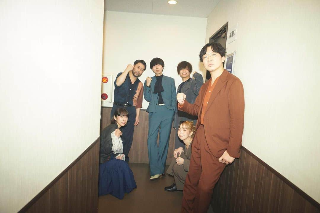 indigo la Endさんのインスタグラム写真 - (indigo la EndInstagram)「New Album「哀愁演劇」  リリース記念フリーライブ  ありがとうございました！！」10月26日 23時12分 - indigolaend_official