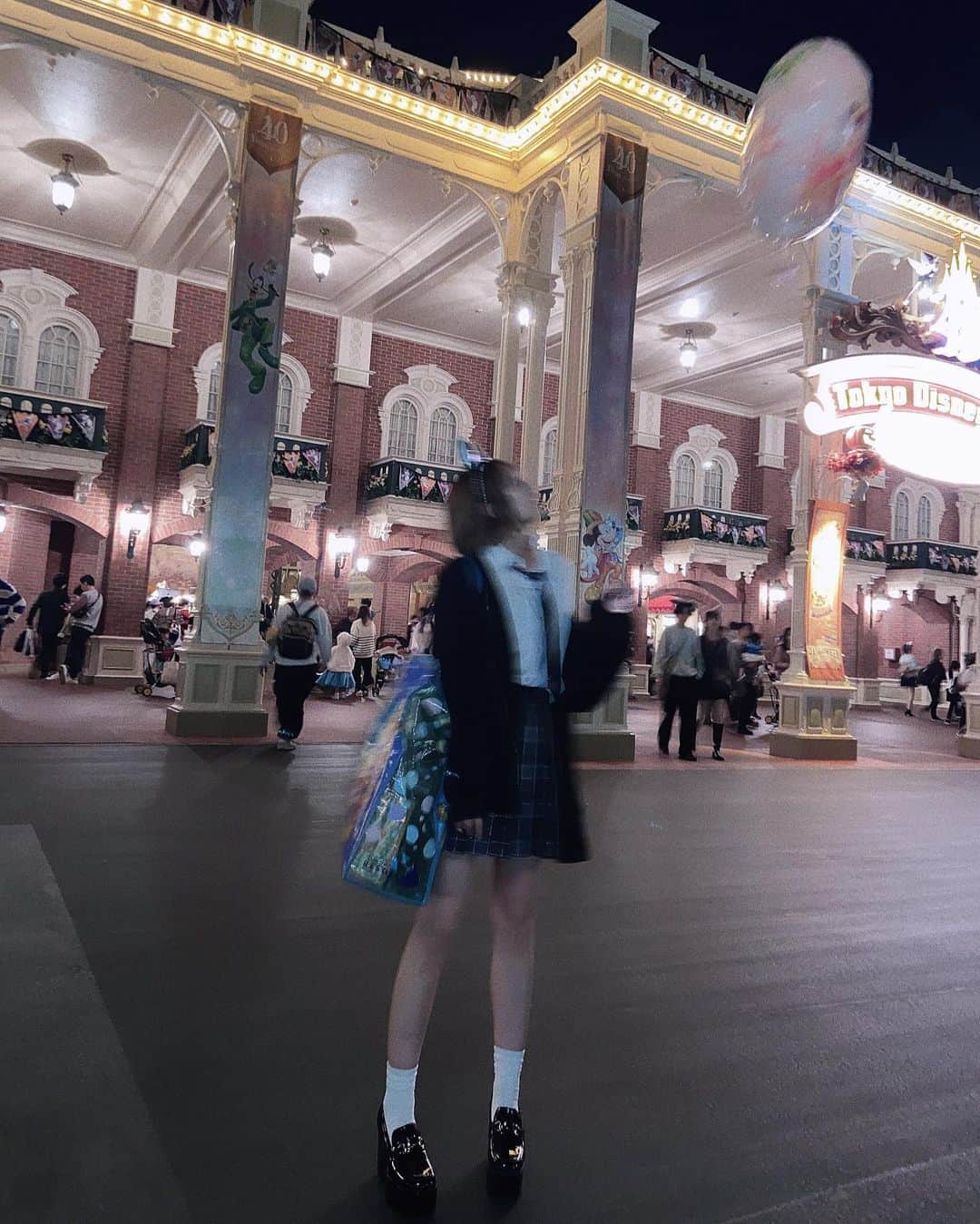 紫苑りんかのインスタグラム：「自分で風船買ったのなんか大人になった気がしたっ」