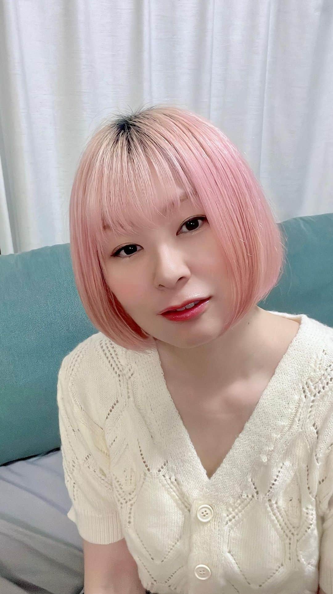 Jun Futamataのインスタグラム：「10/26インスタライブアーカイブ 🧁久しぶりに実家に帰ったよ 🧁ニュージーランド発祥のお菓子パブロバが食べたい 🧁ニューシングル残照のタイトルに込めた想い 🧁11/4に出演するユフラフェスのリハーサルでした✨素敵に仕上がってるよ！！ 🧁10/28井上司2nd Album “Helix”リリースライブ見にきてね！ 🧁ジェンダー平等1位のアイスランド「女性の休日」について🇮🇸」