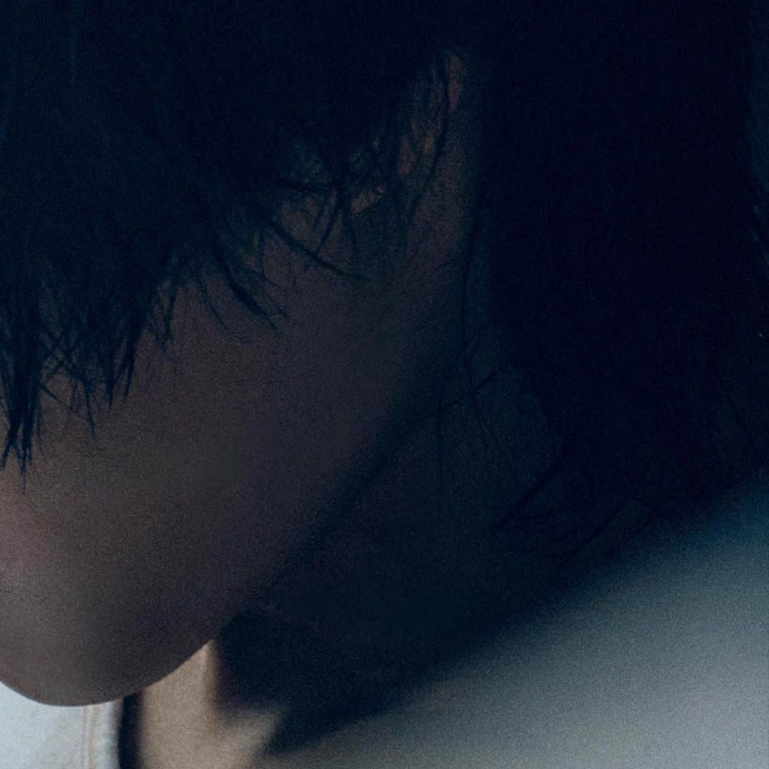 SHINeeのインスタグラム：「TAEMIN 태민 The 4th Mini Album 'Guilty' | Trailer Photo 2  〖Guilty - The 4th Mini Album〗 ➫ 2023.10.30 6PM KST  #TAEMIN #태민 @xoalsox  #SHINee #샤이니 #Guilty #TAEMIN_Guilty」
