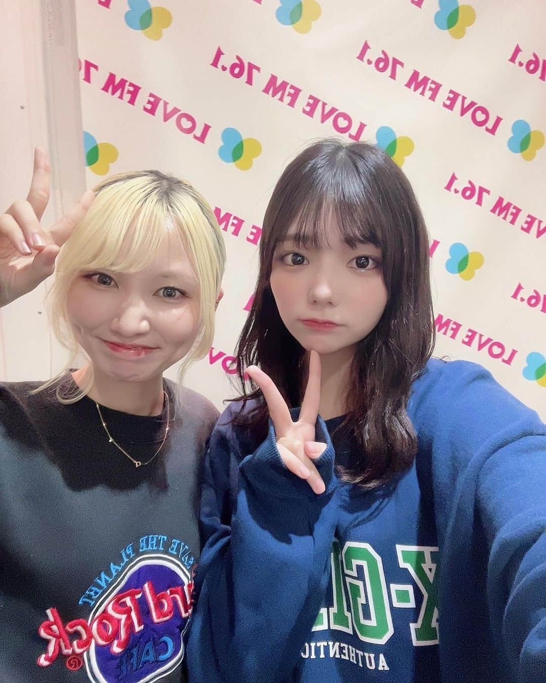 えんじぇるのインスタグラム：「. LOVE FM 新番組「羽ばたけ！Z世代」に初ゲストとして出演させて頂きました！ ありがとうございました☺️   #LoveFM  #ラジオ番組 #福岡  #シンガーソングライター #アーティスト」