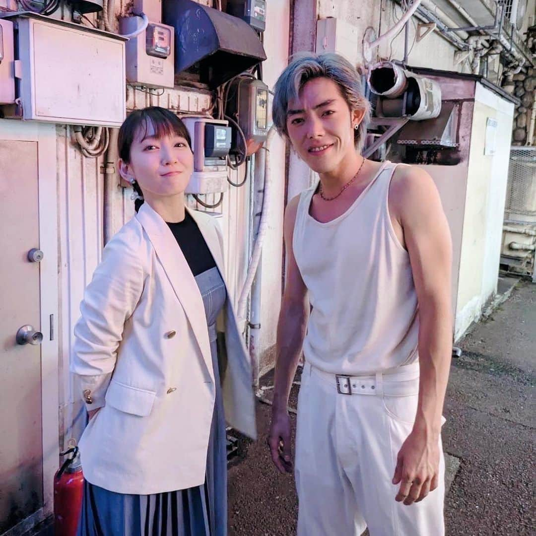 吉村界人さんのインスタグラム写真 - (吉村界人Instagram)「#朋友。 @riho_yoshioka  自分の人生に於いて、大事な作品の２つになっています。 キャリアもだけれど、今生大事に。   ありがとうございます。  #痩せたのはただただ、ダイエットしました。  #健康で文化的な最低限度の生活 #時をかけるな恋人たち#okamitsu」10月27日 1時07分 - kaito_.yoshimura