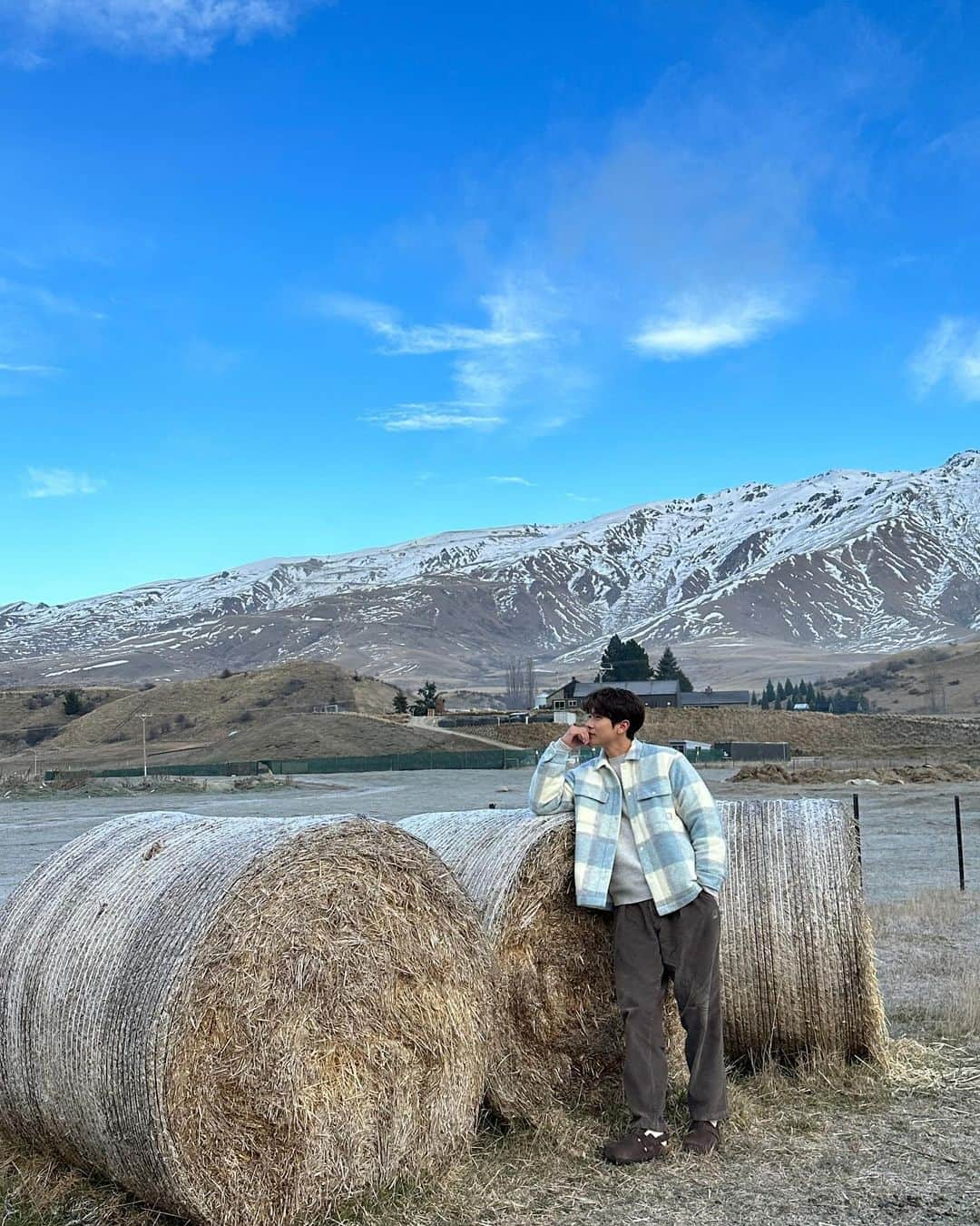 チェ・ウシクのインスタグラム：「❄️ ⛄️ 🥕 🐰」