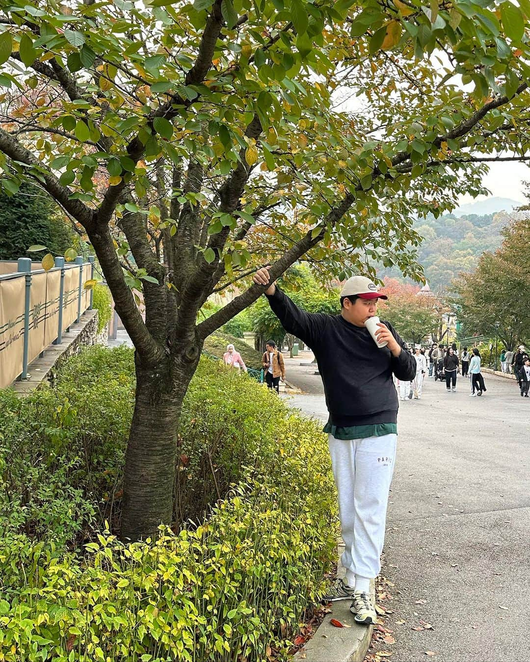 オ・ユナさんのインスタグラム写真 - (オ・ユナInstagram)「오늘~ 이때까지만 해도 괜찮았는데 .... 😵‍💫😵‍💫에버랜드에서 .... 난리가 나서 ... 너무나 죄송합니다 ... 도와주시고 이해해주셔서 감사합니다~~!!🥲🥲」10月27日 1時12分 - ya9579