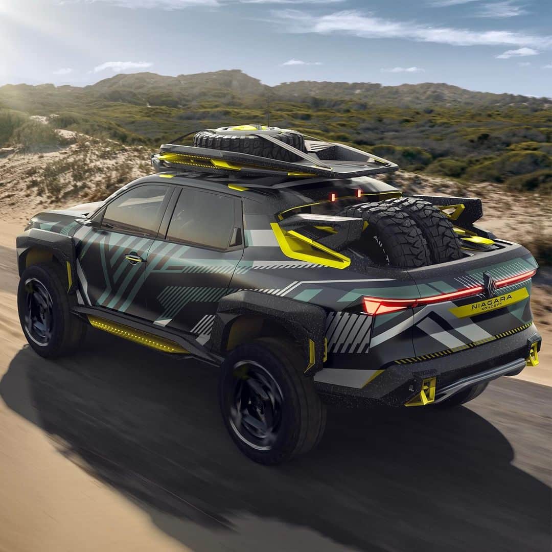 ルノーのインスタグラム：「Introducing #Renault Niagara Concept, born to drive in the most extreme conditions. 🏜️ Niagara Concept embodies Renault’s international offensive & modern spirit with its very strong personality, exuberant and utterly modern lines.  Built on the new Renault Group ultra flexible platform which features the E-Tech Hybrid 4WD technology, it offers a glimpse into the next generation of models that Renault will launch by 2027 outside Europe.  #conceptcar」