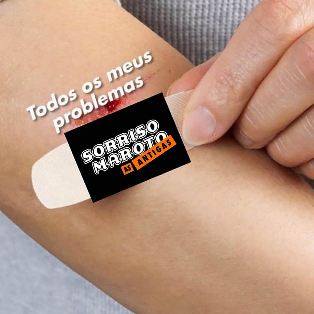 Sorriso Marotoのインスタグラム：「Esse é o efeito @sorrisoasantigas! 😜 Alô turma de Niterói, quem aí vem curtir, cantar e esquecer os problemas com a gente nesse domingo? 🙌🏽  Vamos te esperar lá no Caminho Niemayer a partir das 16h, os últimos ingressos estão a venda e HOJE às 23h59 tem virada de lote. Não percam, vai ser lindo! 🧡🎶」