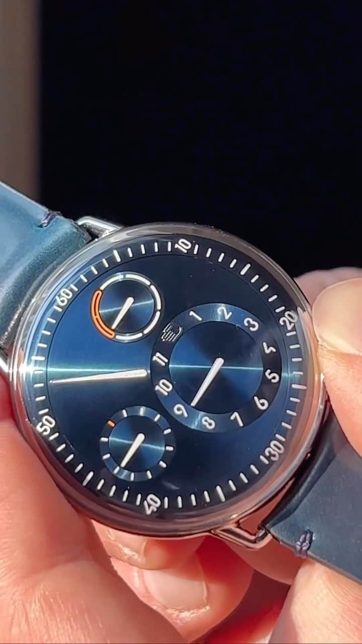Daily Watchのインスタグラム：「The Ressence Type 1° All Round. It’s not the hands that rotate but the entire dial, which revolves around the minute track. The other dials display hours, seconds, and the day of the week. List price: CHF 16,800 (excl. taxes). Full credit to @italianwatchspotter」