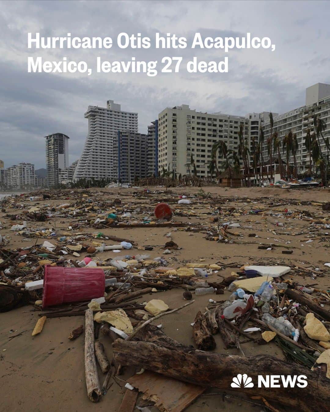 NBC Newsのインスタグラム：「Twenty-seven people are dead and four people are missing after Hurricane Otis made landfall in Acapulco, Mexico, as a Category 5 storm early Wednesday morning, the mayor of the resort city said.   The storm dumped rain and brought heavy winds to the Mexican town, making this the strongest storm to hit the city in decades.  Mexican President Andres Manuel Lopez Obrador said the 27 dead is what hurts the most and offered condolences to their families.  He said that while the city was prepared for the storm, it was "exceptional" and "unexpected."  Read more at the link in bio.  📷️ @apnews @gettyimages」