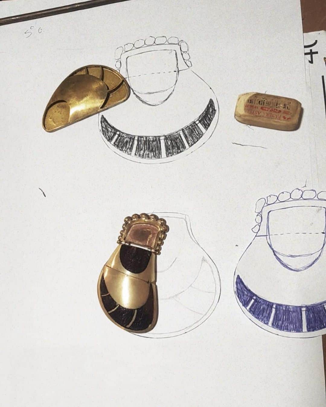 Monica Sordoさんのインスタグラム写真 - (Monica SordoInstagram)「A glimpse of the development process behind CARENERO SS24. Hand-carving ideas to life through ancestral techniques and traditions mastered by our skilled team of master jewelers and artisans in Lima, Peru.」10月27日 3時01分 - monicasordo