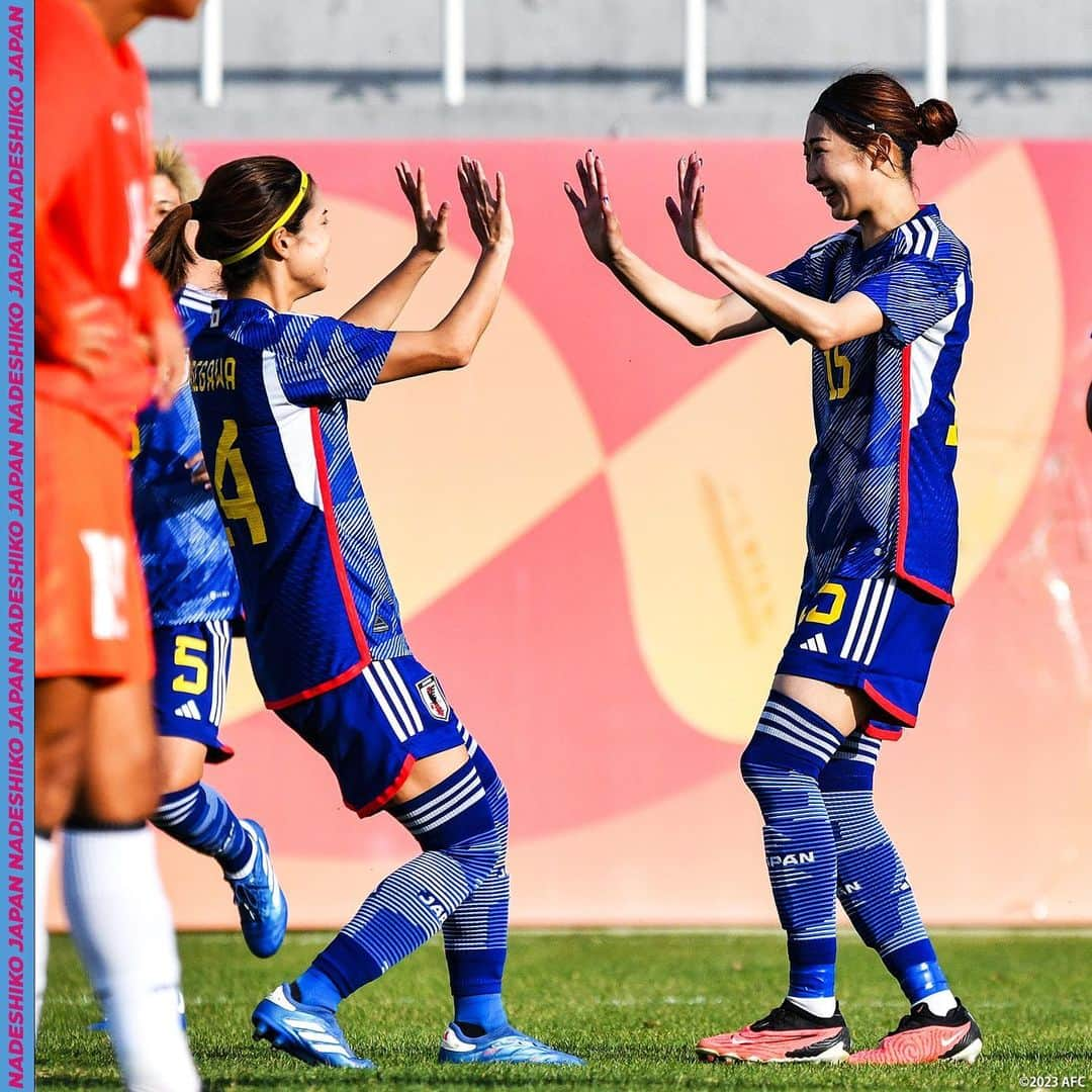 日本サッカー協会さんのインスタグラム写真 - (日本サッカー協会Instagram)「. 【2023.10.26 Photo Report②📸】  🏆女子オリンピック サッカートーナメント パリ 2024 アジア2次予選 ⚔️グループステージ第1節 🇯🇵#なでしこジャパン 7-0 インド🇮🇳 ⌚️19:00(🇯🇵) 🏟Lokomotiv Stadium(ウズベキスタン)  21 #平尾知佳(GK) 4 #熊谷紗希(C) 5 #三宅史織 6 #杉田妃和 8 #猶本光 11 #田中美南 12 #高橋はな 14 #長谷川唯 15 #中嶋淑乃 19 #守屋都弥 20 #石川璃音  𝐒𝐔𝐁🔄  1 #山下杏也加(GK) 18 #田中桃子(GK) 2 #清水梨紗 3 #南萌華 7 #宮澤ひなた 9 #植木理子 10 #長野風花 13 #遠藤純 16 #林穂之香 17 #清家貴子 22 #千葉玲海菜  監督 #池田太  #BEYOURBESTSELF #最高の自分であれ #夢への勇気を #jfa #daihyo #nadeshiko」10月27日 13時38分 - japanfootballassociation