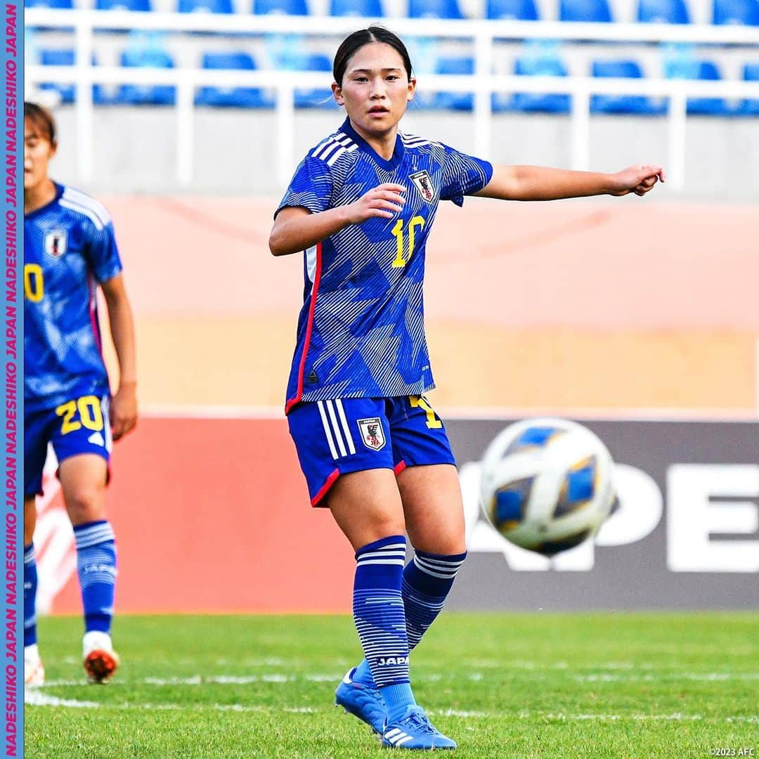 日本サッカー協会さんのインスタグラム写真 - (日本サッカー協会Instagram)「. 【2023.10.26 Photo Report③📸】  🏆女子オリンピック サッカートーナメント パリ 2024 アジア2次予選 ⚔️グループステージ第1節 🇯🇵#なでしこジャパン 7-0 インド🇮🇳 ⌚️19:00(🇯🇵) 🏟Lokomotiv Stadium(ウズベキスタン)  21 #平尾知佳(GK) 4 #熊谷紗希(C) 5 #三宅史織 6 #杉田妃和 8 #猶本光 11 #田中美南 12 #高橋はな 14 #長谷川唯 15 #中嶋淑乃 19 #守屋都弥 20 #石川璃音  𝐒𝐔𝐁🔄  1 #山下杏也加(GK) 18 #田中桃子(GK) 2 #清水梨紗 3 #南萌華 7 #宮澤ひなた 9 #植木理子 10 #長野風花 13 #遠藤純 16 #林穂之香 17 #清家貴子 22 #千葉玲海菜  監督 #池田太  #BEYOURBESTSELF #最高の自分であれ #夢への勇気を #jfa #daihyo #nadeshiko」10月27日 13時42分 - japanfootballassociation