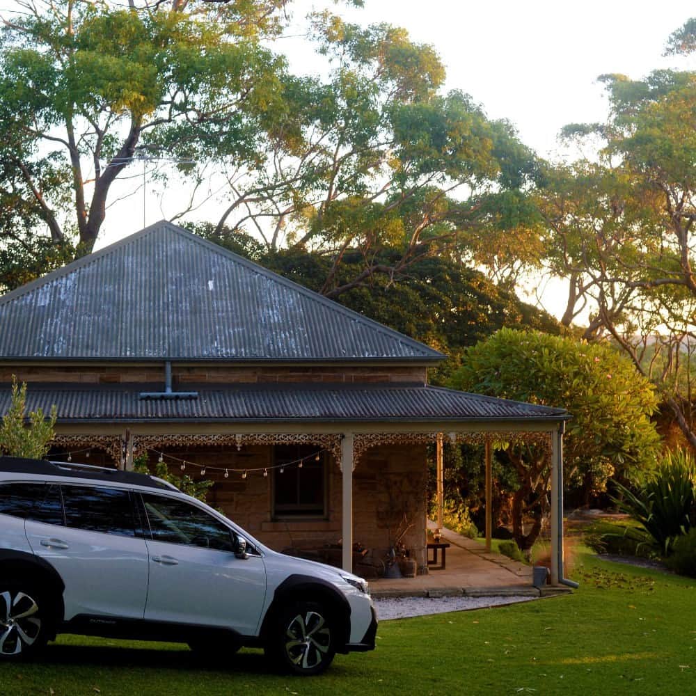 Subaru Australiaのインスタグラム：「Explore the roads less travelled and embrace the detours in life, just as Subaru Ambassador Delly Carr discovered on his Great Australian Detour trip. 💙 ⁣ ⁣ “I have quickly learnt that life is less about focusing on the usual path, but giving ourselves more time to discover beautiful places that allow us a greater chance to connect, and more opportunities to learn, laugh and grow together through the people, and experiences we come across when we detour off the main roads.” – Delly Carr, Subaru Ambassador.⁣ ⁣ See link in bio to read the full article.」