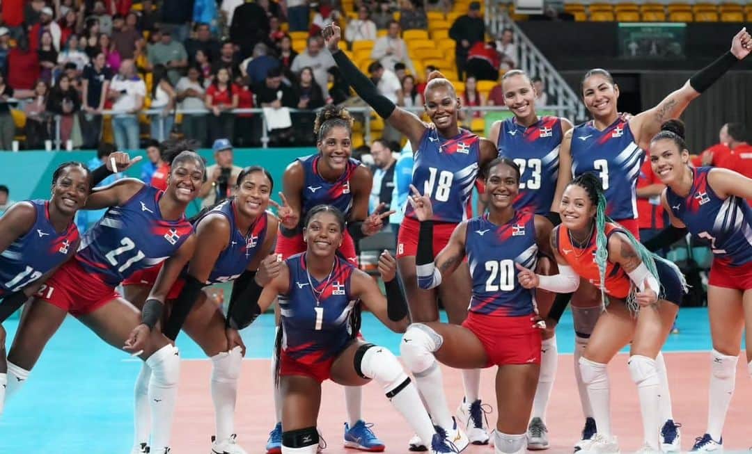 ベタニア・デラクルスのインスタグラム：「Dios es bueno, una vez más Vamos por el Oro🙏🏾🙏🏾  Vamos Equipo🇩🇴🇩🇴🇩🇴  #JuegosPanam  #BigBeth」