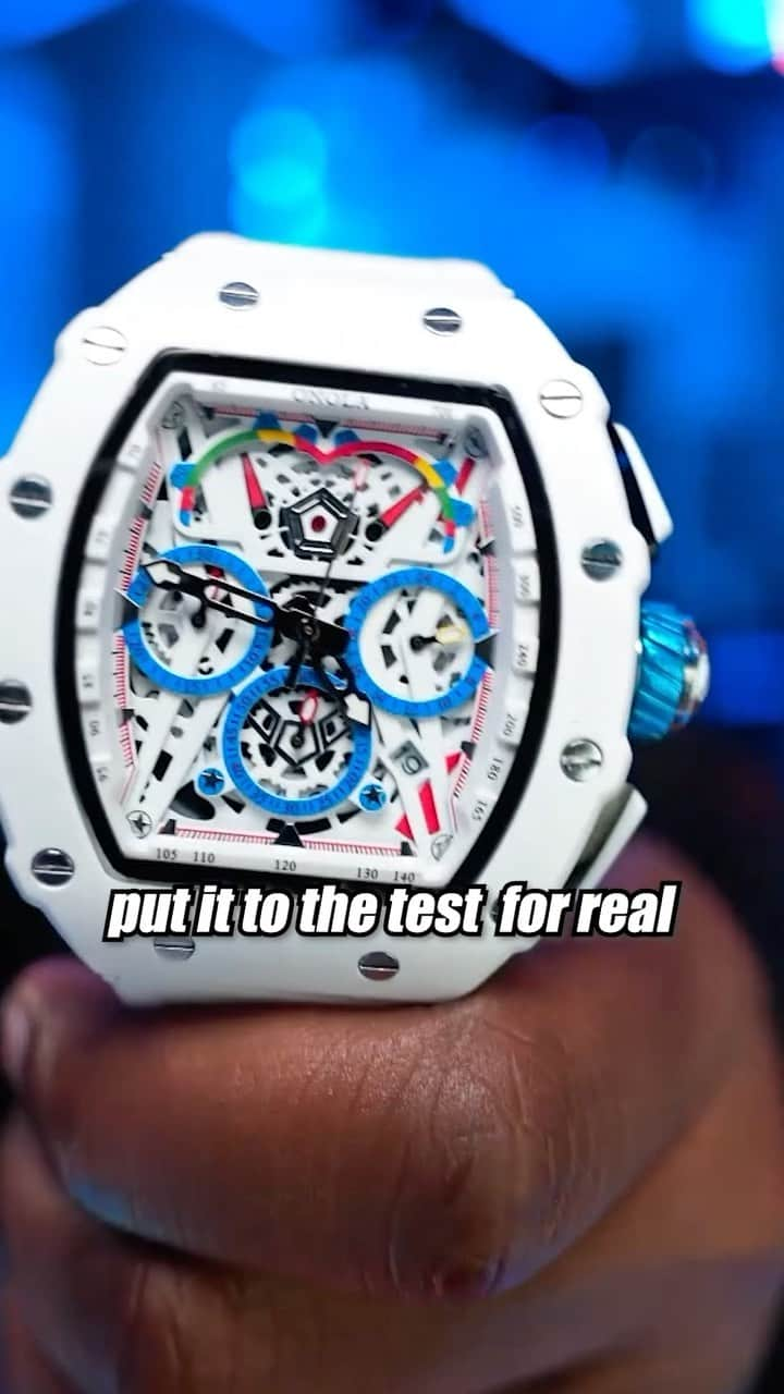 T-ペインのインスタグラム：「Now what time it is??? See me in the Temu $25 Richard Mille 😂」