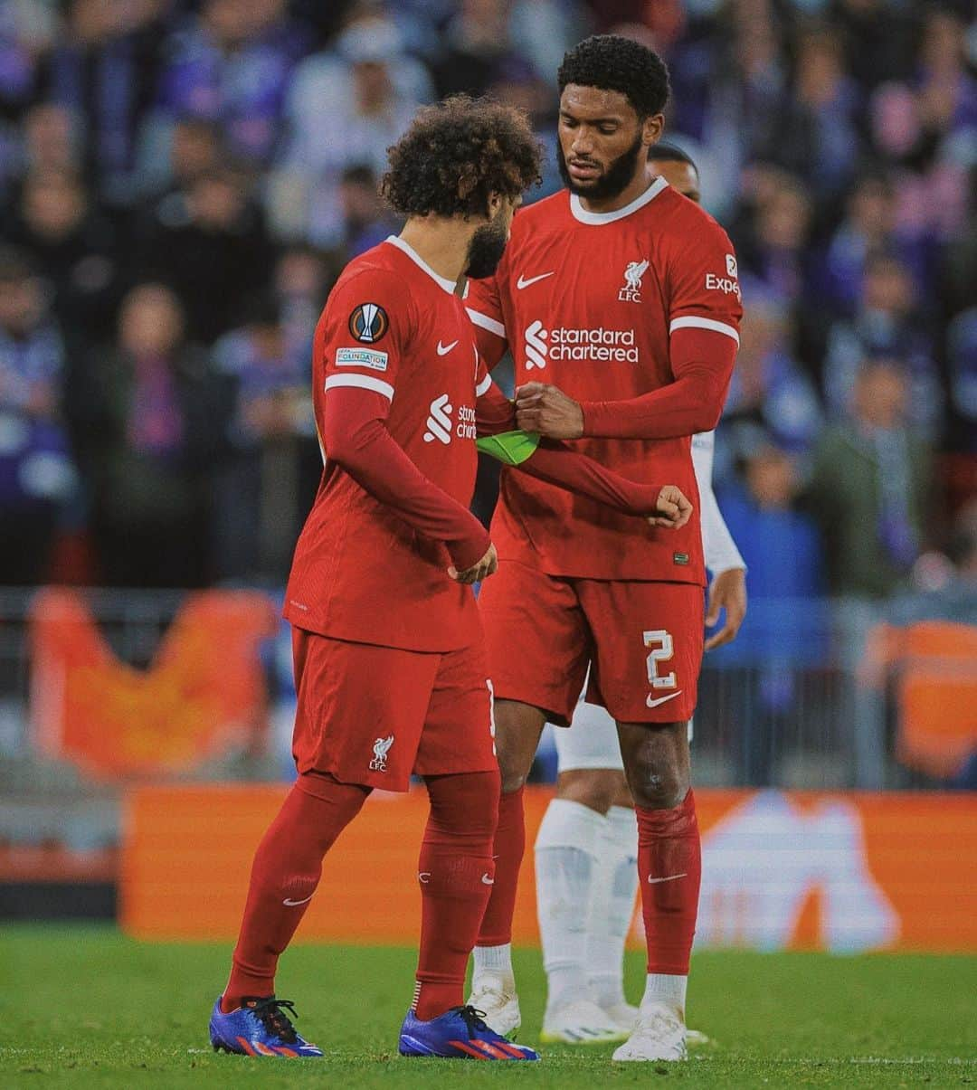 ジョー・ゴメスのインスタグラム：「Big win 🫶 @liverpoolfc #UEL」