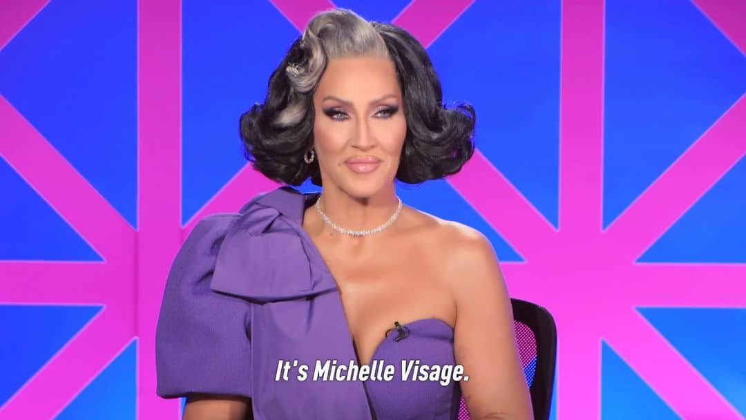 クーシュ・ジャンボのインスタグラム：「DEAR. LORD. THIS. WAS. FUN 🤩 💀   A beautiful time with beautiful hosts: @rupaulofficial  @grahnort  @michellevisage   Get into… Pant-Oh She Better Don’t!: The Rusical  On #dragraceuk Episode 5 !!!」